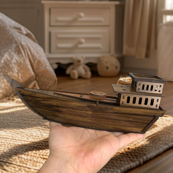 Premium Traditional Arabian Wooden Dhow Model Craftsmanship and Design