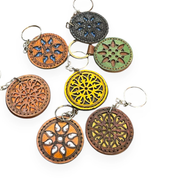 Luxury Handmade Genuine Leather Keychain Artisan Detail View