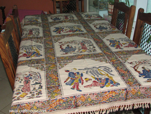 Exclusive Artisan tablesheet Rectangular Tapestry Floral Fine Craftsmanship Detail