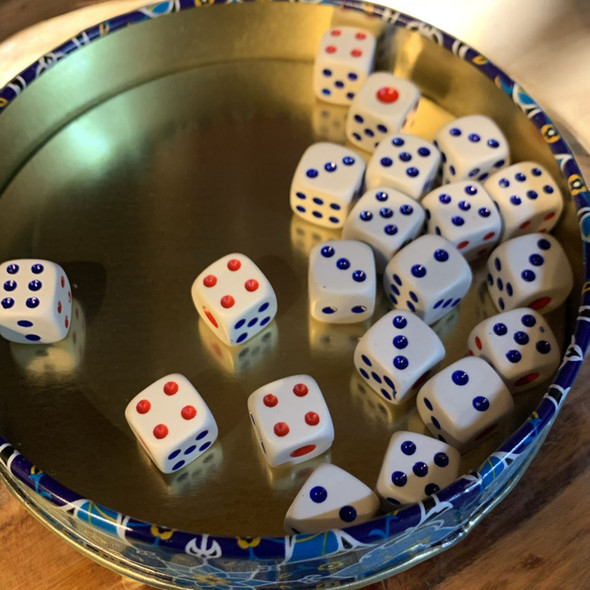 Exclusive Set of 2 Backgammon Dice Heritage Collection View