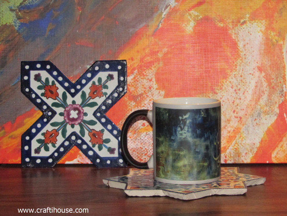 Watch the beautiful "Subhan Allah" script emerge as you pour hot coffee or tea into this heat-activated magic mug.