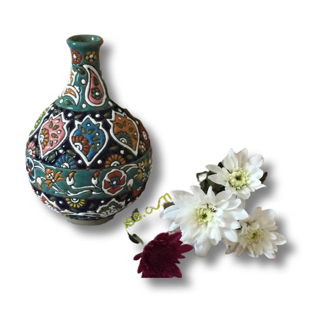 Handcrafted Handcrafted Mini Jug A Stunning Hand Lifestyle Visual