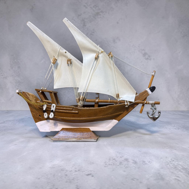 Handcrafted Traditional Dhow Model – 20 cm Miniature Wooden Sailing Ship – Heritage Decor