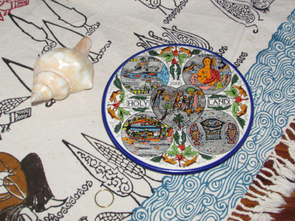 Luxury Handcrafted hand painted wall hanging ceramic Premium Design Showcase