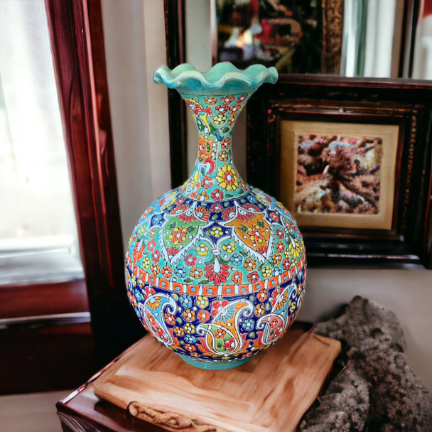 Handcrafted hand Painted vase | Premium Luxury Decor - Luxury Handcrafted Art Craftihouse Dubai