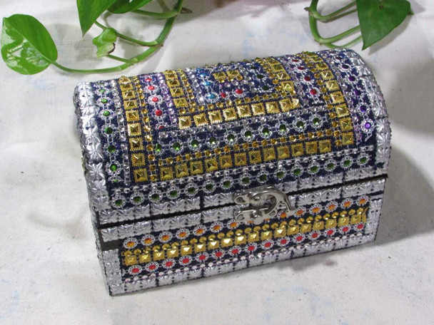 Luxury Stunning Hand Ornamented Box Premium Design Showcase