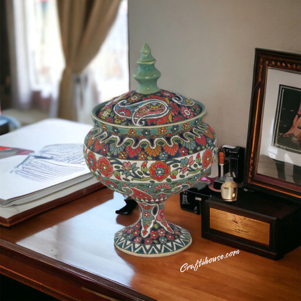 Handcrafted Serving Nut Bowl Cute Hand | Premium Luxury Decor - Luxury Handcrafted Art Craftihouse Dubai