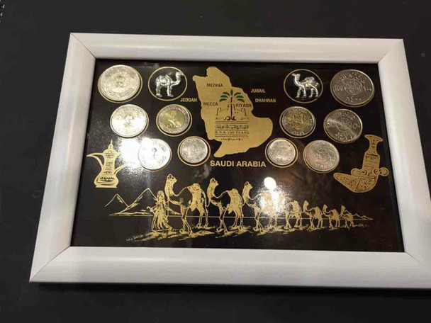 Luxury Saudi Arabia 27x19 Cm. Saudi Premium Design Showcase