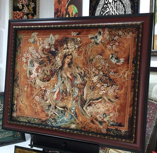 Stunning Miniature Pattern Carpet. Machine Made Carpet 100x70 Cm | Premium Handcrafted Gift & Cultural Souvenir - Luxury Handcrafted Art Craftihouse Dubai