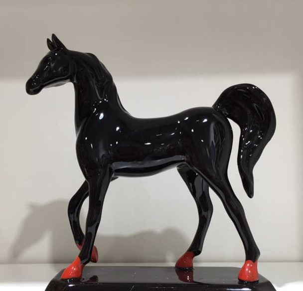 Luxury Hand-painted Black Ceramic Arabian Horse Premium Design Showcase