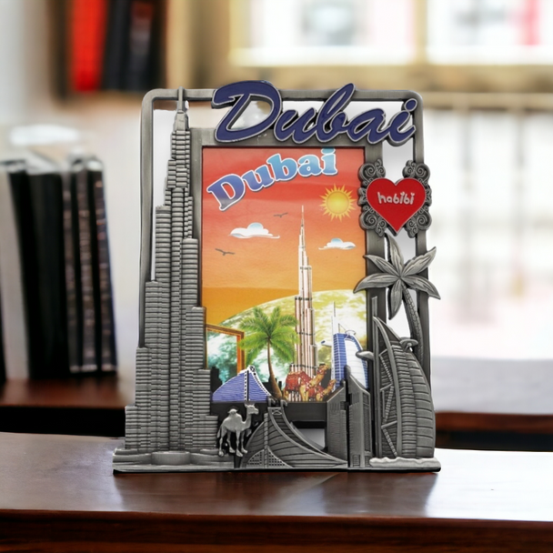 dubai frame souvenir 