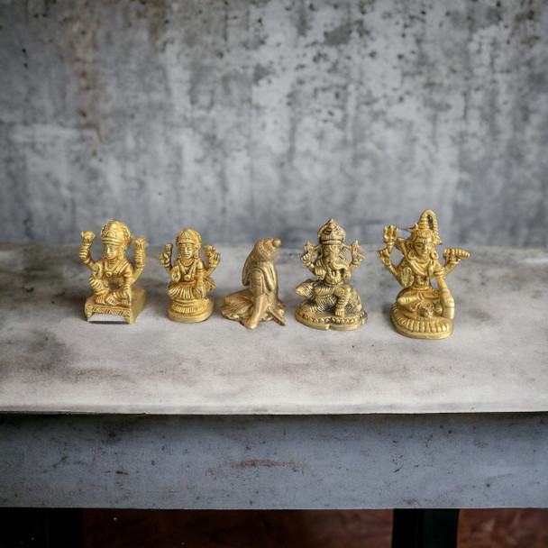 Premium Artisan Brass statue 5 pieces High-Quality Design
