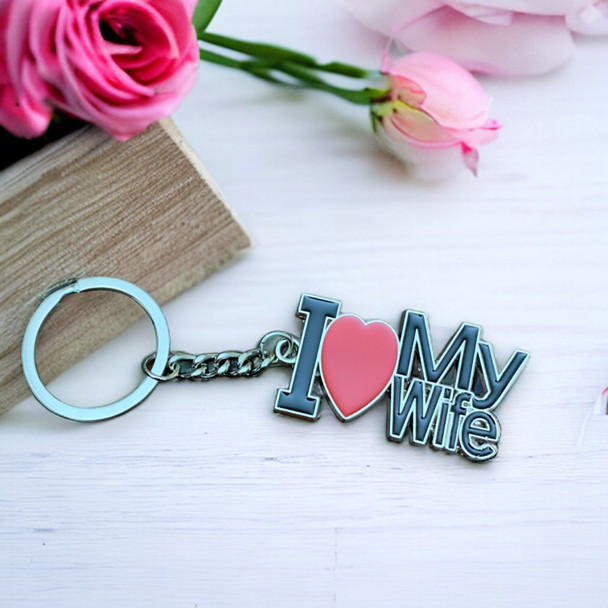 Premium I Love My Wife Keychain: Perfect Birthday Gift for Her High-Quality Souvenir