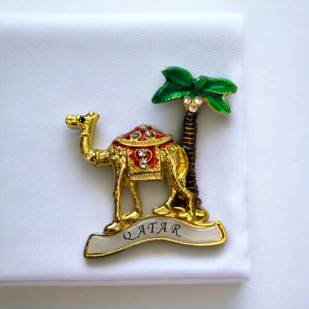 Premium Authentic Qatar Keepsake: Camel-Shaped Metal Fridge Magnet High-Quality Souvenir