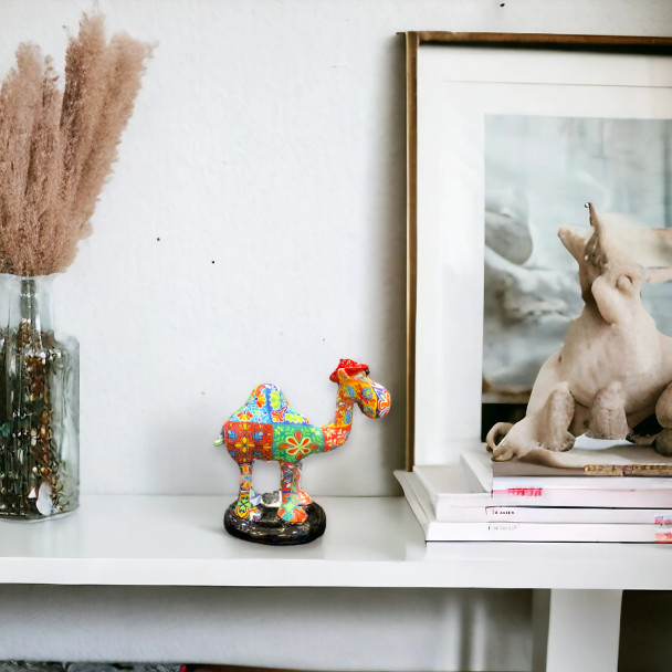 Premium Pop Art Resin Camel Statue High-Quality Design