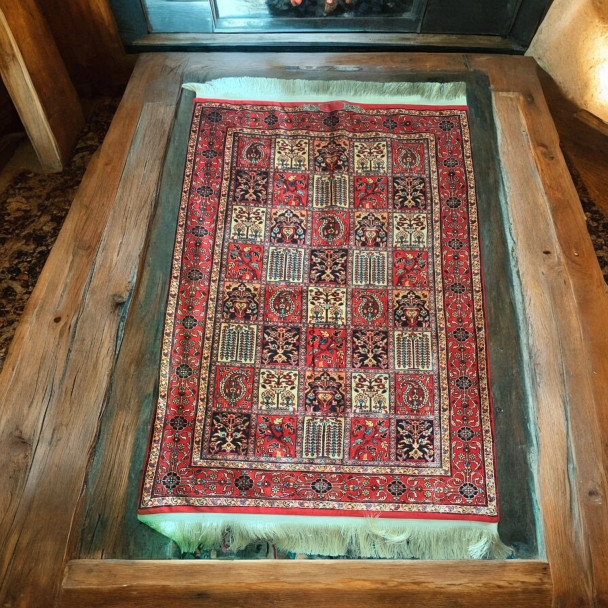 Premium Velvet Prayer Mat Carpet Pattern Prayer Mat High-Quality Design