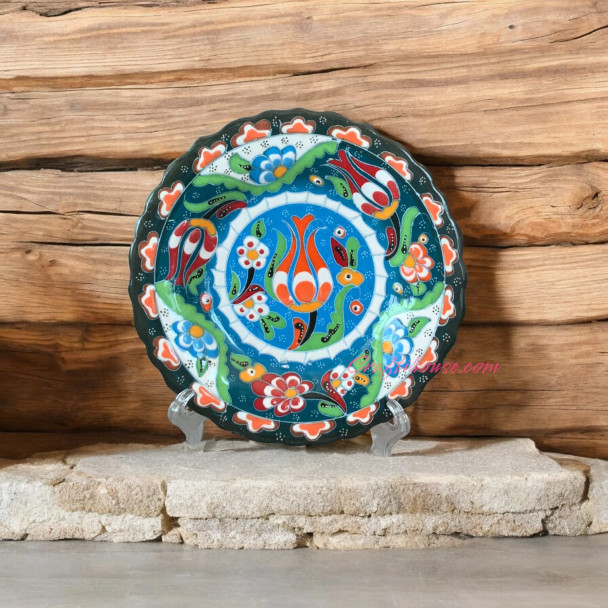 Premium Unique Handmade Traditional Turkish Ceramic Plate 18 cm Artisan Detail View