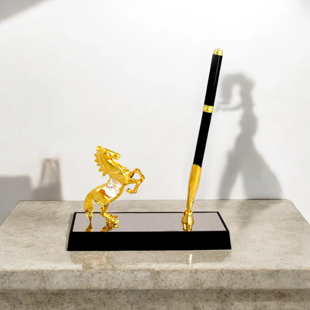 Luxury Executive Desk Set with Pen and 24K Gold Plated Horse Ornament Artisan Detail View