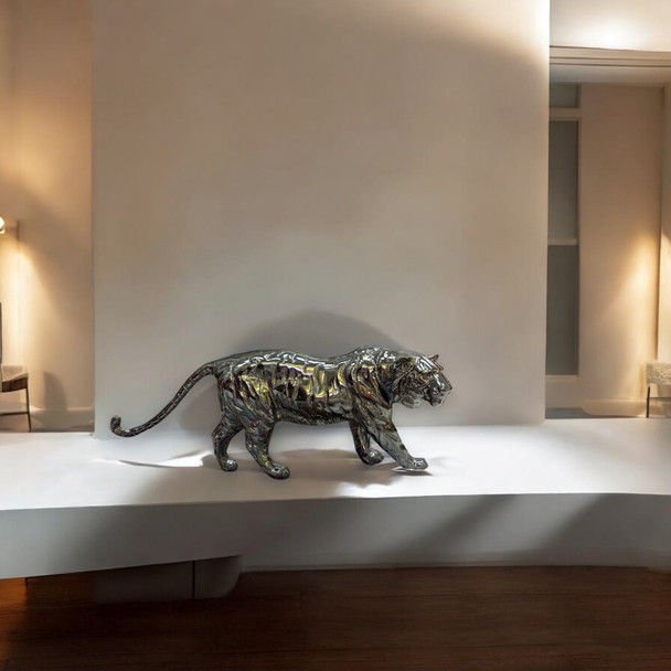 Luxury 45cm Bronze Tiger Sculpture The Artisan Detail View