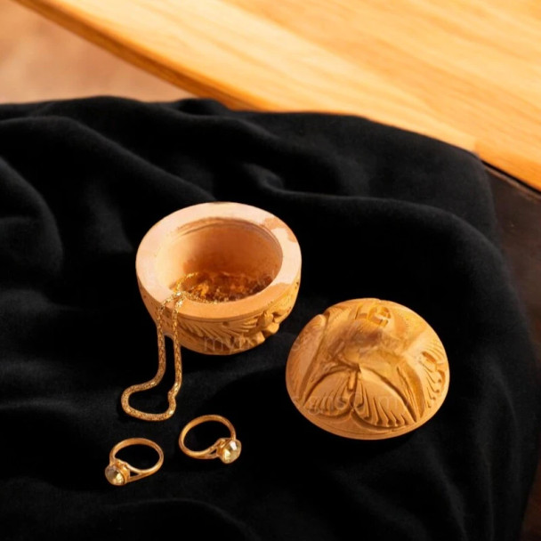 Luxury Hand-Carved Wooden Trinket Box Artisan Detail View