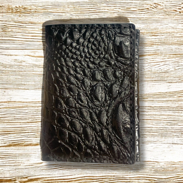 Luxury Luxury Crocodile-Pattern Natural Leather Key Holder Wallet 10.5 X 8 CM Artisan Detail View