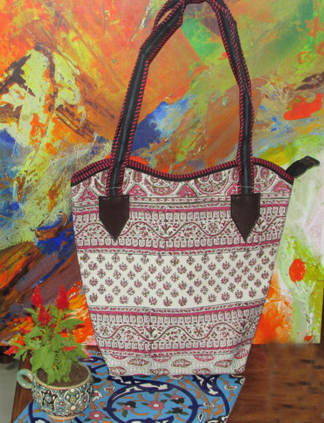 Exclusive shoulder bag A  Beautiful Pink Pattern handmade bag Fine Craftsmanship Detail