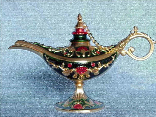 Dubai Souvenir Golden Aladdin Lamp - Perfect Gift