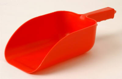Feed Scoop, Red Styrene, 5-Pts.