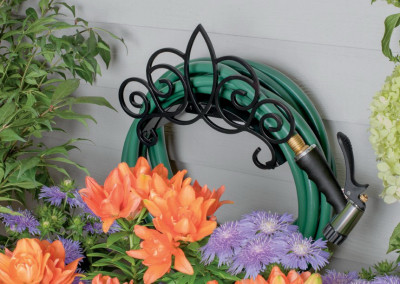 Metal Scroll Hose Hanger, Holds 150 Ft.