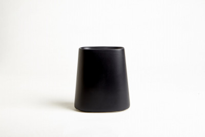 Crater Toothbrush Holder, Matte Black Ceramic