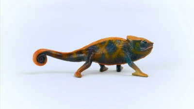 Chameleon with Color-Changing Paint, Toy Animal Figure, Ages 3 & Up (5 pieces)