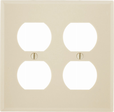 IV 4-OUTLET WALL PLATE