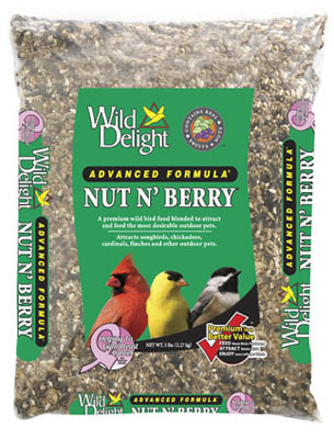 Premium Wild Bird Food, Nut 'N Berry, 5 Lbs.