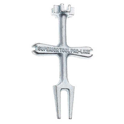 Pop-Up Plug Wrench