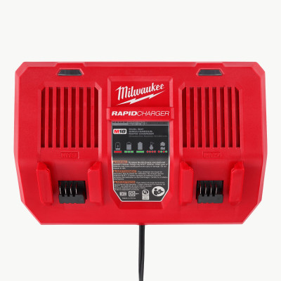 M18 Dual Bay Simultaneous Rapid Battery Charger