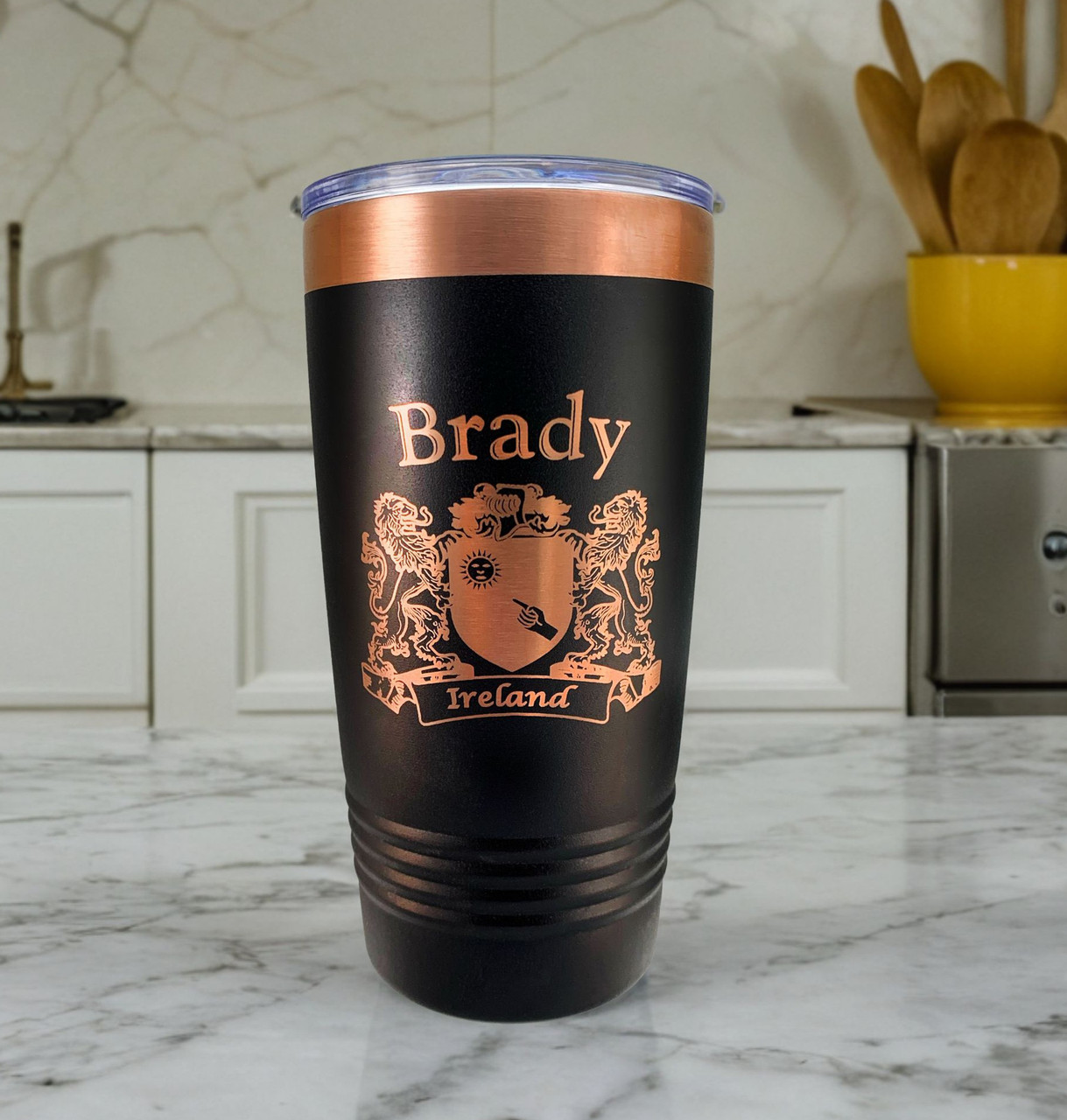 Irish Coat of Arms Black Travel Mug | Irish Rose Gifts