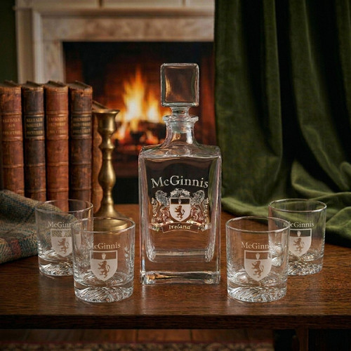 Irish Coat of Arms Deluxe Whiskey Decanter & Glass Set