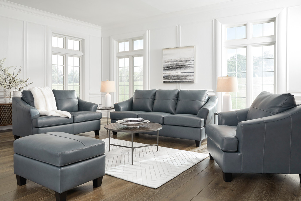 The Geona Steel Sleeper Collection