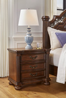 The Lavinton Bedroom Collection