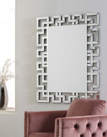 The Jasna Accent Mirror