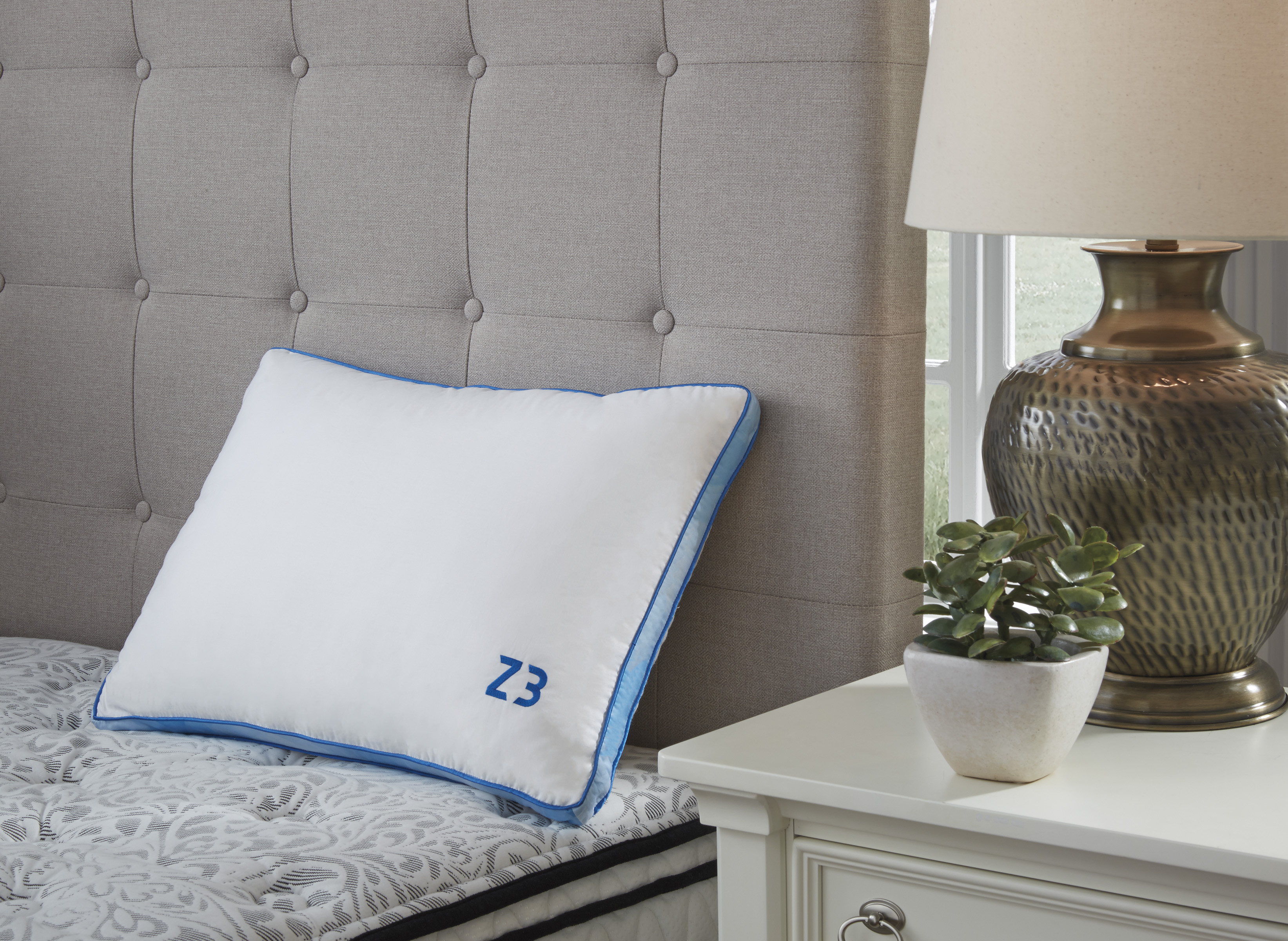 the pillows 3点セット The Zephyr Cooling Pillow Set - Miami Direct Furniture