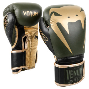 VENUM PETROSYAN 2.0 BOXING GLOVES - BLACK/GOLD