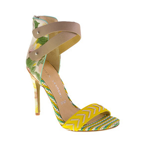 CHINESE LAUNDRY LEVITA SANDALS