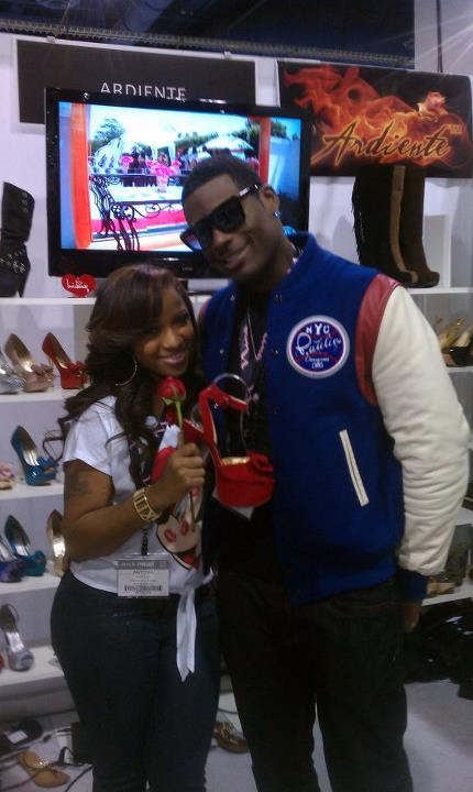 Toya Wright with Luichiny Rest Up Platform Sandals