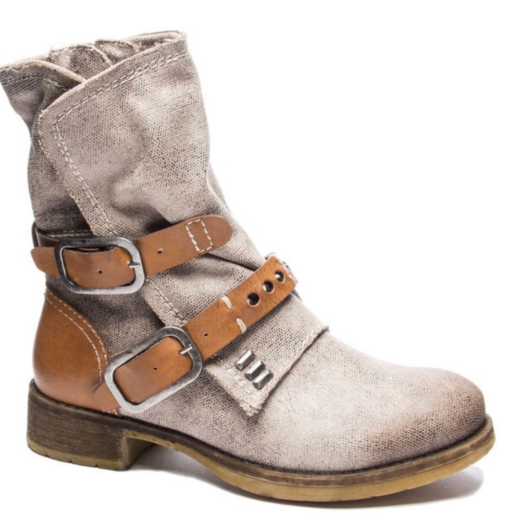 Chinese Laundry Tycen Tan Boots