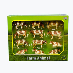 Kids Globe Pack of 12 Brown/White Cows (1968)