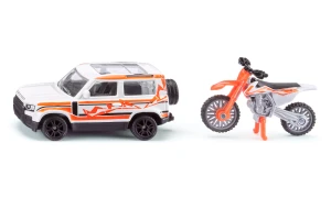 Land Rover Defender & KTM (1114)