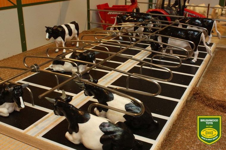 Brushwood Metal Cow Cubicles - Doubles (BT2099)