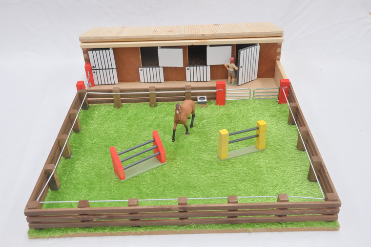 Millwood Crafts Stables & Horse Arena (FS51)