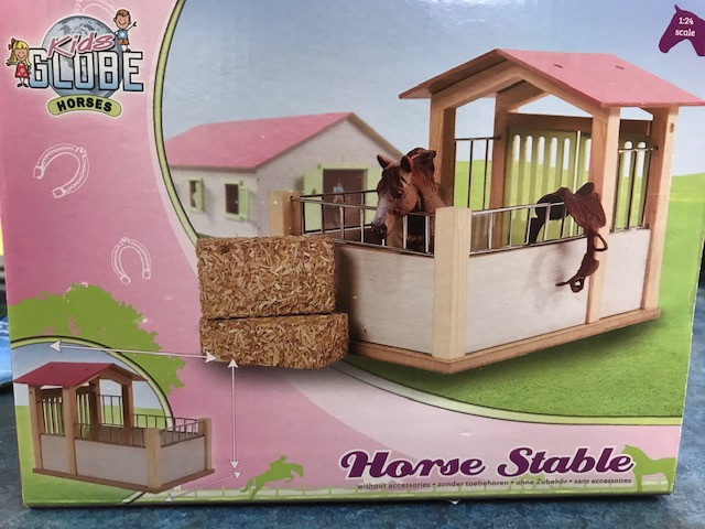 Kids Globe 1:24 Scale Horse Stable (0206)